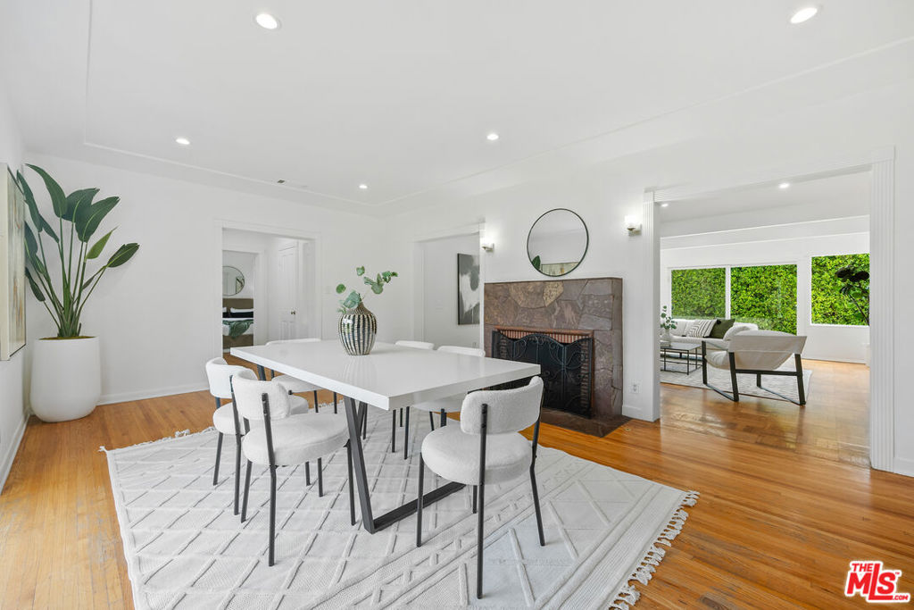 MLS #25572681 img 10