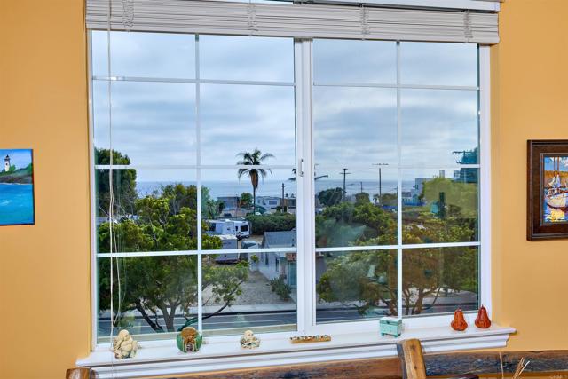 2744 Carlsbad Blvd., Carlsbad CA: https://media.crmls.org/mediaz/6fad9622-f8f8-424d-ace7-18ad4a3b5aaf.jpg