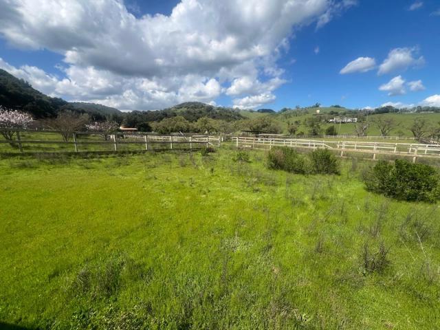 5390 Little Uvas Road, Morgan Hill CA: https://media.crmls.org/mediaz/6fae2ad5-0d80-4414-96da-f6d7e5b967f6.jpg
