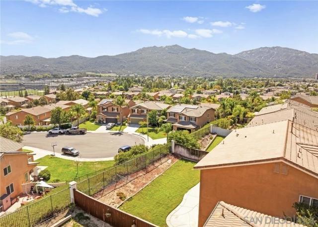 46197 Via La Tranquila, Temecula CA: https://media.crmls.org/mediaz/6fb0683a-ef99-4df0-ad36-67145b03457d.jpg