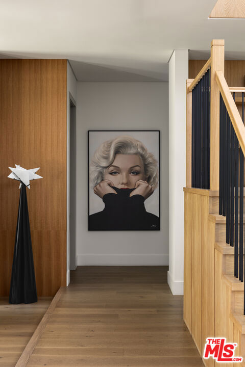 455 N Bundy Drive, Los Angeles CA: https://media.crmls.org/mediaz/6fb0daed-1605-465b-b472-9bb136d9a673.jpg