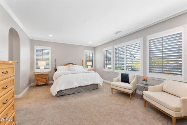 321 Town Forest Court, Camarillo CA: https://media.crmls.org/mediaz/6fb11864-e305-49db-a289-d285c29d58e6.jpg