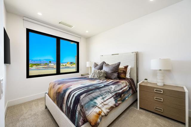 61993 Fullerton Dr, Thermal CA: https://media.crmls.org/mediaz/6fb1714b-5161-4f33-87f4-f7d49b692646.jpg