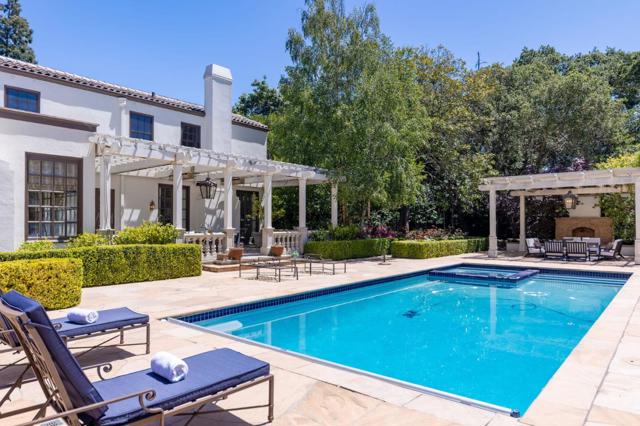 2181 Parkside Avenue, Hillsborough CA: https://media.crmls.org/mediaz/6fb26fea-1c24-46d6-8231-ea698de7abc2.jpg