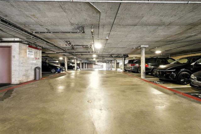 332 Philip Drive, Daly City CA: https://media.crmls.org/mediaz/6fb2df6e-1414-41a5-b50a-a636710f8f50.jpg
