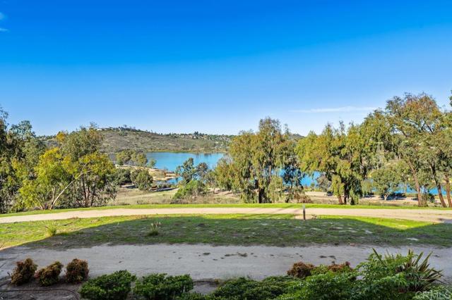 Detail Gallery Image 3 of 29 For 5710 Baltimore Dr #426,  La Mesa,  CA 91942 - 2 Beds | 1 Baths