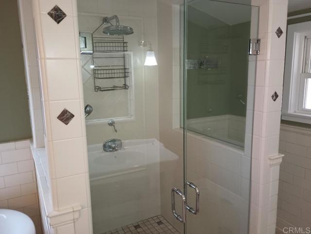 Image 20 of 27 For 3161 Shue Place