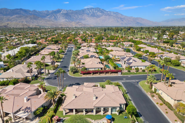 Image 2 of 44 For 1 Toscana Way