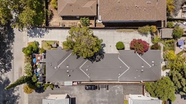700 Mariposa Avenue, Mountain View CA: https://media.crmls.org/mediaz/6fb4c33a-ddd1-4dce-ab8b-57c17739e5df.jpg