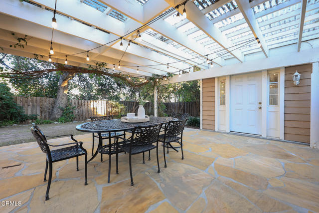 Detail Gallery Image 31 of 46 For 1870 Brigden Rd, Pasadena,  CA 91104 - 3 Beds | 2 Baths