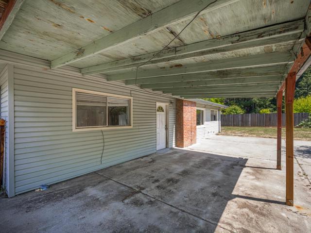190 Moon Drive, Boulder Creek CA: https://media.crmls.org/mediaz/6fb56c66-426d-4245-bc3e-baeb8de89cab.jpg