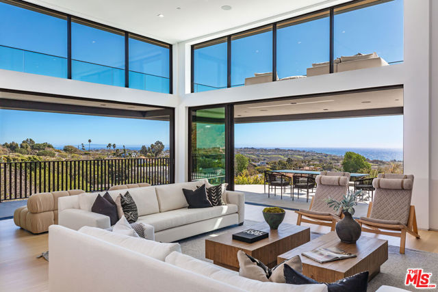 29800 Cuthbert Road, Malibu CA: https://media.crmls.org/mediaz/6fb6230c-11fb-4b01-b4a4-2b88afdbc1d5.jpg