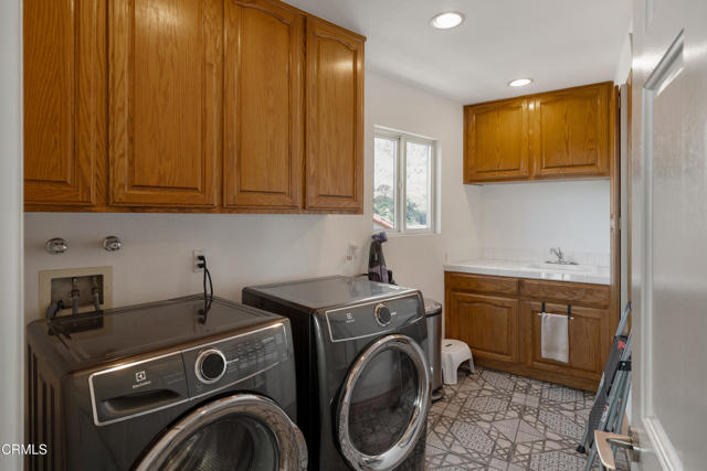 Detail Gallery Image 32 of 70 For 2954 Zane Grey Ter, Altadena,  CA 91001 - 5 Beds | 5/1 Baths