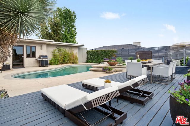 4 Bed Home for Sale in Los Angeles, California