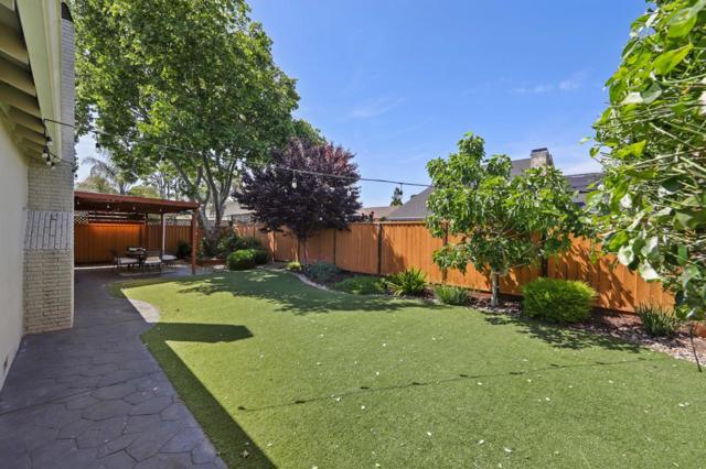 367 Curie Drive, San Jose CA: https://media.crmls.org/mediaz/6fbb245d-1189-4a05-9fd3-fd5e30a51d98.jpg
