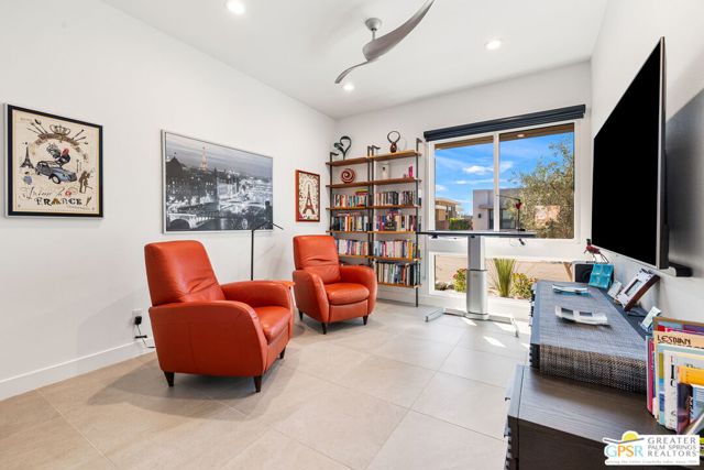 4321 Lumina Way, Palm Springs CA: https://media.crmls.org/mediaz/6fbe8858-acd5-48af-91bb-8084a38fe71a.jpg