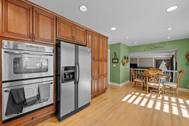 151 Tierra Del Sol, Hollister CA: https://media.crmls.org/mediaz/6fbeb307-466c-4334-ba2f-6f1417d8cc1d.jpg
