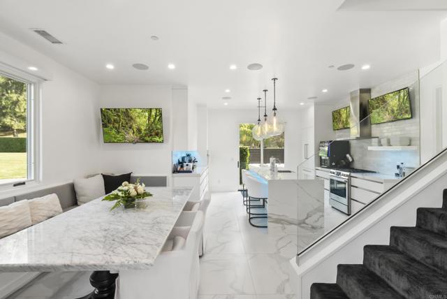 Detail Gallery Image 28 of 40 For 6853 Rancho Valencia Rd., Rancho Santa Fe,  CA 92067 - 9 Beds | 11/2 Baths