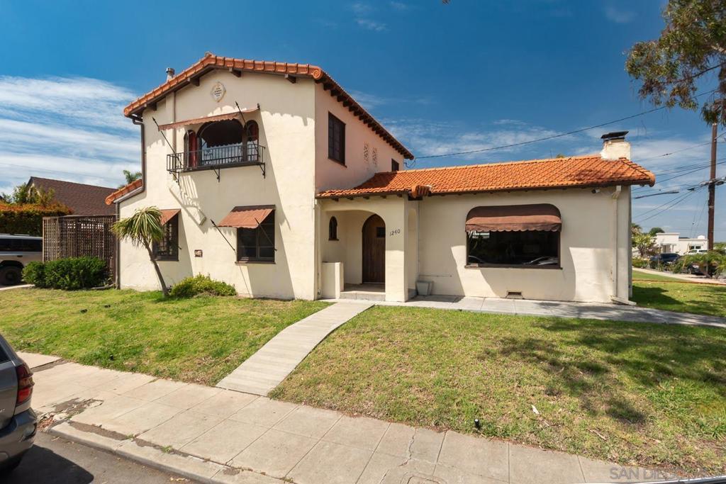 1240 Golden Gate Dr. - photo 2