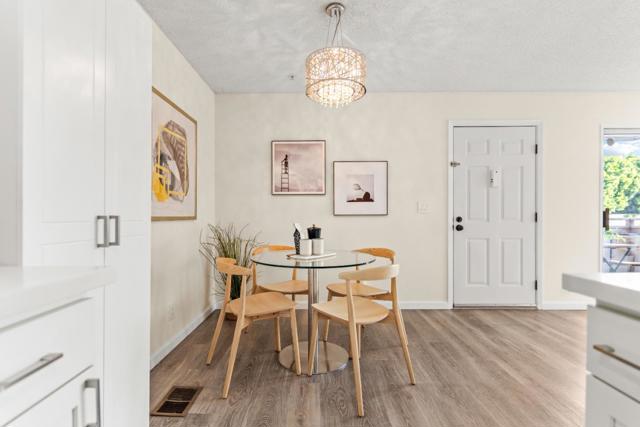 25192 Copa Del Oro Drive, Hayward CA: https://media.crmls.org/mediaz/6fc4d21a-760f-41fd-aeed-c9c47fa3ab70.jpg