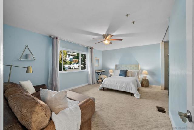 Image 17 of 55 For 4810 Baylor Dr