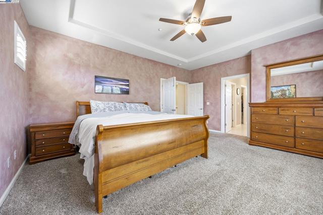 1037 Lexington Way, Livermore CA: https://media.crmls.org/mediaz/6fc6e6ca-58ca-4244-abc5-bd6cefca4cf1.jpg