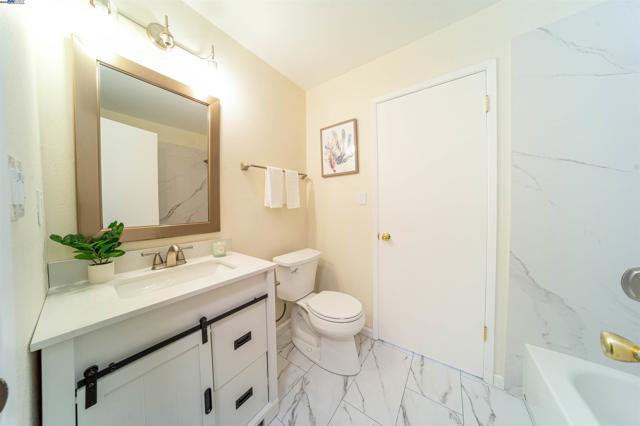 709 Covina Way, Fremont CA: https://media.crmls.org/mediaz/6fc6fa67-7d10-4080-b989-cad370b89677.jpg