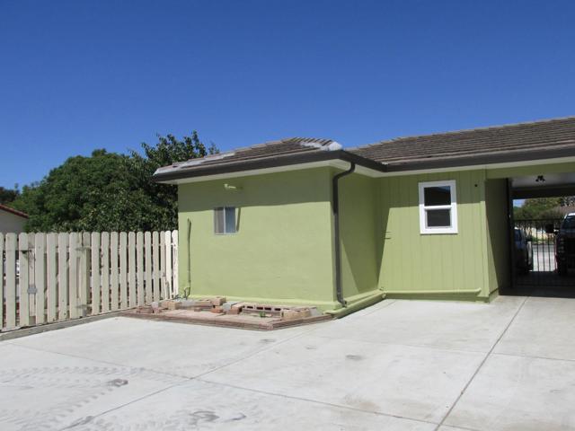 1610 Cienega Road, Hollister CA: https://media.crmls.org/mediaz/6fc7134b-f3ba-4f2c-9f62-60d6308341f8.jpg