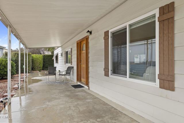 Detail Gallery Image 5 of 45 For 60 Thackery Ct #60,  Ventura,  CA 93003 - 2 Beds | 2 Baths