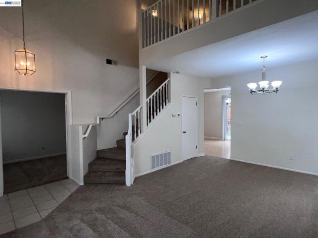 1420 Teakwood Way, Tracy CA: https://media.crmls.org/mediaz/6fc83b8f-f071-4ebc-a089-3afb7843bfb6.jpg