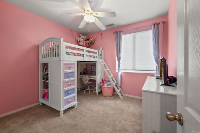 25111 Cedar Ridge Court, Wildomar CA: https://media.crmls.org/mediaz/6fc9daea-052e-45ec-a4a3-ae3f96e2b0d3.jpg
