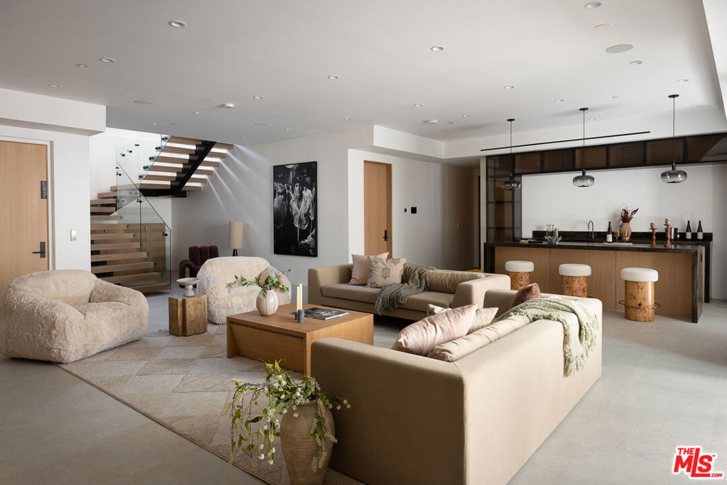 MLS #25602149 image #40