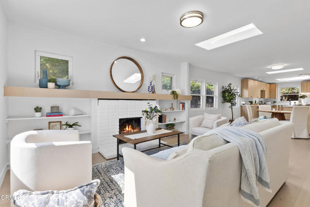 421 Donze Avenue, Santa Barbara CA: https://media.crmls.org/mediaz/6fca67bc-d5c1-464d-9216-45d3d3045e05.jpg