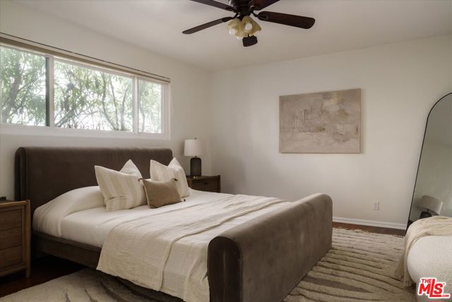 14141 Killion Street photo 22