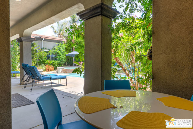 2160 N Hermosa Drive, Palm Springs CA: https://media.crmls.org/mediaz/6fce18cd-441e-4973-a340-0616c47bdf30.jpg