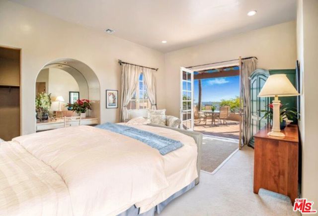 3756 FOOTHILL ESTATE (Private Lane) Road, Santa Barbara CA: https://media.crmls.org/mediaz/6fcefb60-a846-4514-b034-43d46880ec2a.jpg