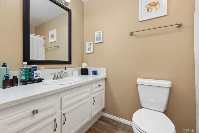 Detail Gallery Image 37 of 46 For 325 N Melrose Dr #a,  Vista,  CA 92083 - 2 Beds | 2 Baths