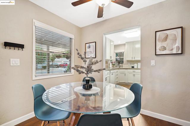 2670 Crescent Dr, Concord CA: https://media.crmls.org/mediaz/6fcf6d2a-f089-408b-a2dd-97eb610751d6.jpg