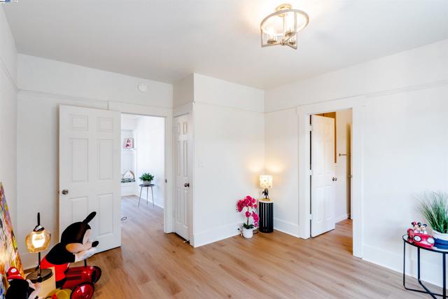 789 S 12Th St, San Jose CA: https://media.crmls.org/mediaz/6fd0eea6-fe55-44ce-88cb-0180cf389f2f.jpg