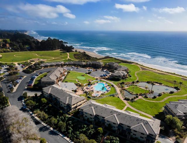 31 Seascape Resort Drive, Aptos CA: https://media.crmls.org/mediaz/6fd0fcc9-48e4-4493-b596-4d5a5a0af650.jpg