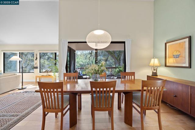 3800 Terra Granada Dr, Walnut Creek CA: https://media.crmls.org/mediaz/6fd155e6-1568-4b53-a8a9-fd3ad0f2f741.jpg