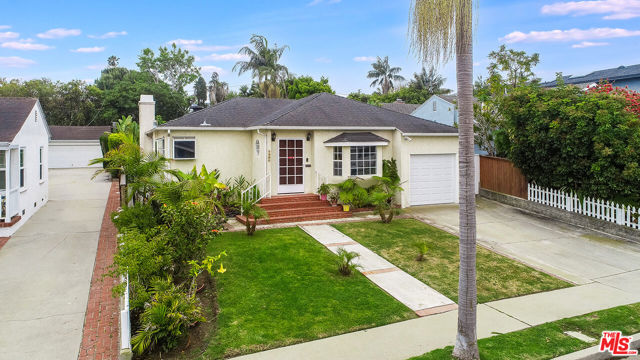 1420 21st Street, Manhattan Beach, California 90266, 2 Bedrooms Bedrooms, ,2 BathroomsBathrooms,Residential,Sold,21st,24395415