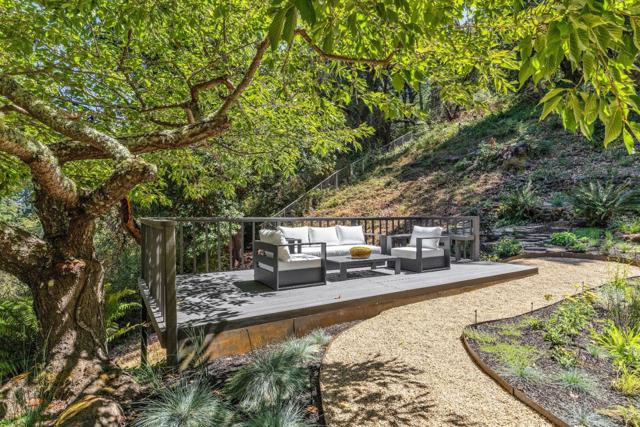 Image 36 of 47 For 33 Bear Glen Drive