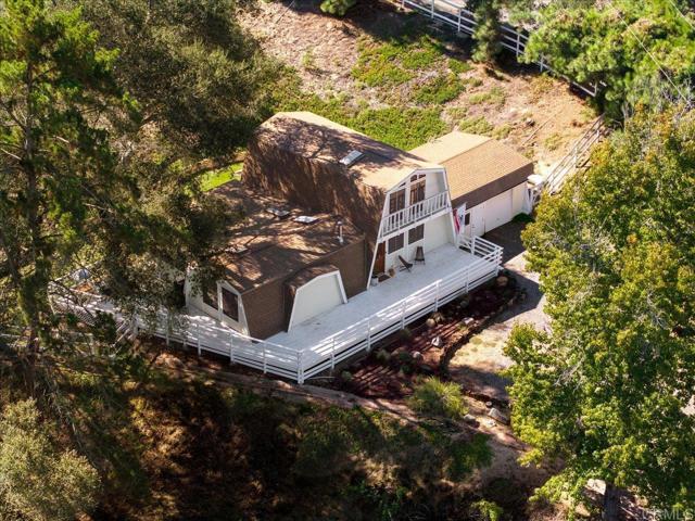 1482 Wilt Rd., Fallbrook CA: https://media.crmls.org/mediaz/6fd43479-9323-42b8-800b-73ec21d7c897.jpg