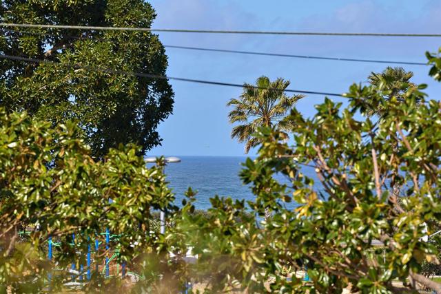 159 Mozart Avenue, Cardiff by the Sea CA: https://media.crmls.org/mediaz/6fd4f814-d418-4bc9-b886-1ac8d4bcfba9.jpg