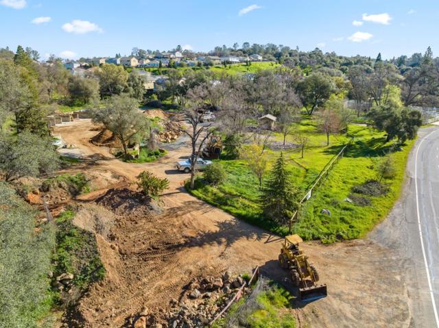 10264 Combie Road,  CA: https://media.crmls.org/mediaz/6fd75aed-929b-4bf7-b6f8-0f0f13e37ce8.jpg