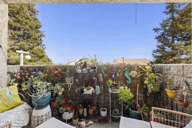 Detail Gallery Image 12 of 52 For 9580 Telegraph Rd #37,  Ventura,  CA 93004 - 2 Beds | 2/1 Baths