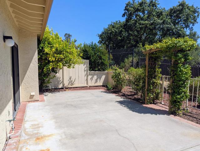 3331 Lake Albano Circle, San Jose CA: https://media.crmls.org/mediaz/6fd8d632-7bd8-44bb-8a25-825c45b0c6af.jpg