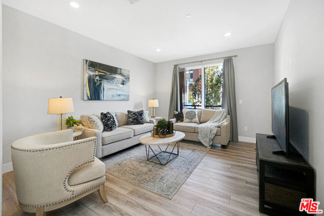 Photo #17: CL25599525 Listing: Photo #17