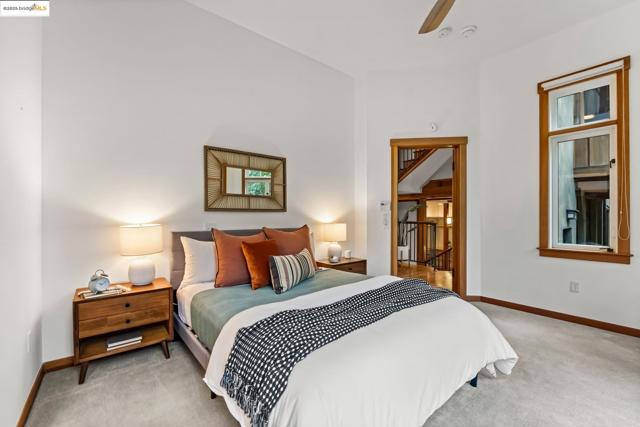105 Vicente, Berkeley CA: https://media.crmls.org/mediaz/6fd9d079-287c-415f-ad9a-c07abca80682.jpg